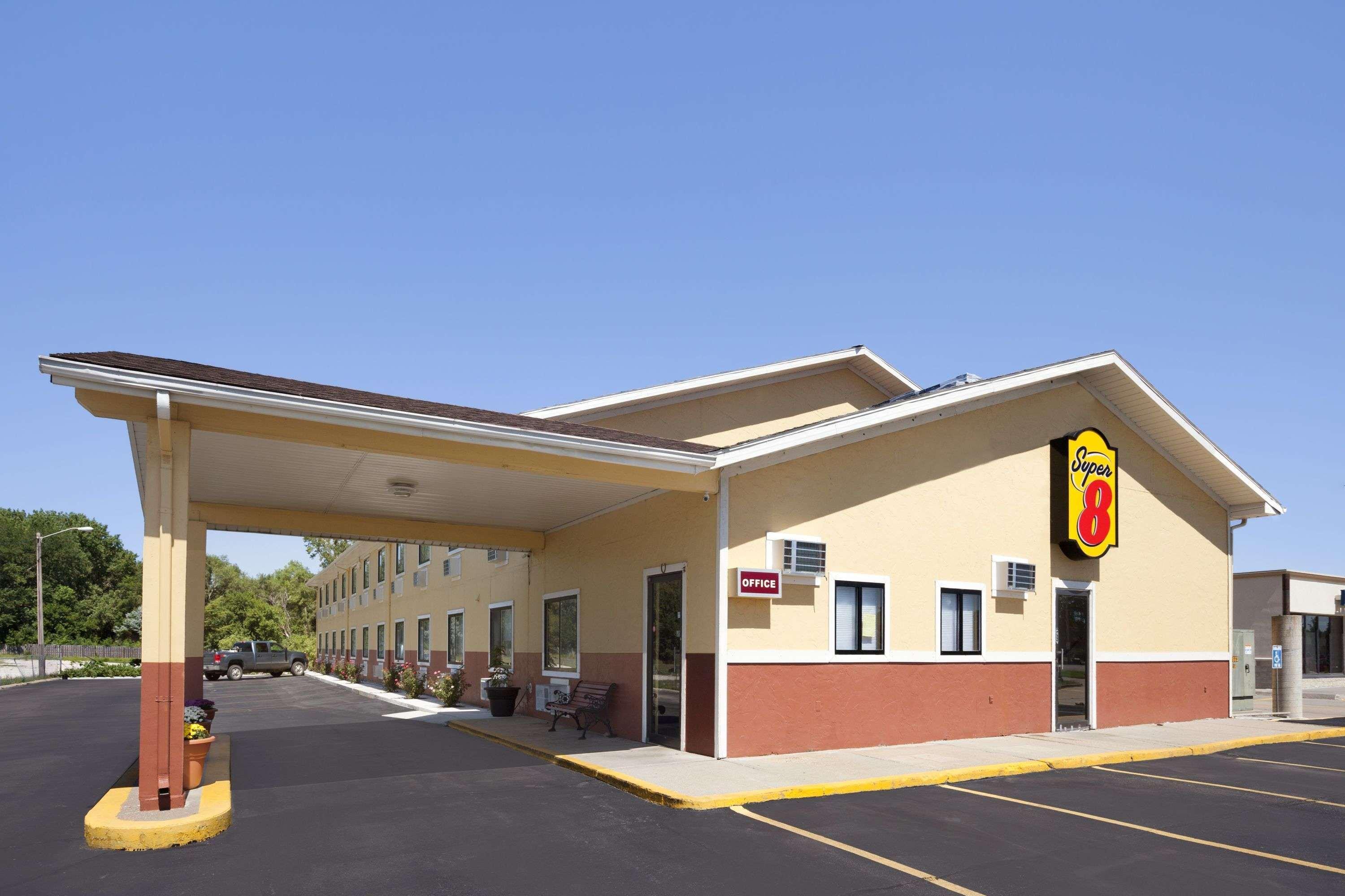 Motel Super 8 By Wyndham Fremont Ne Exterior foto